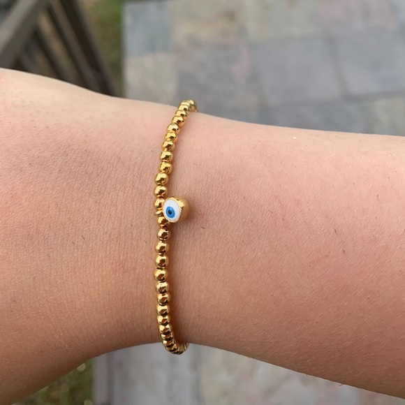 Accessories - Brand new hand made bead bracelet